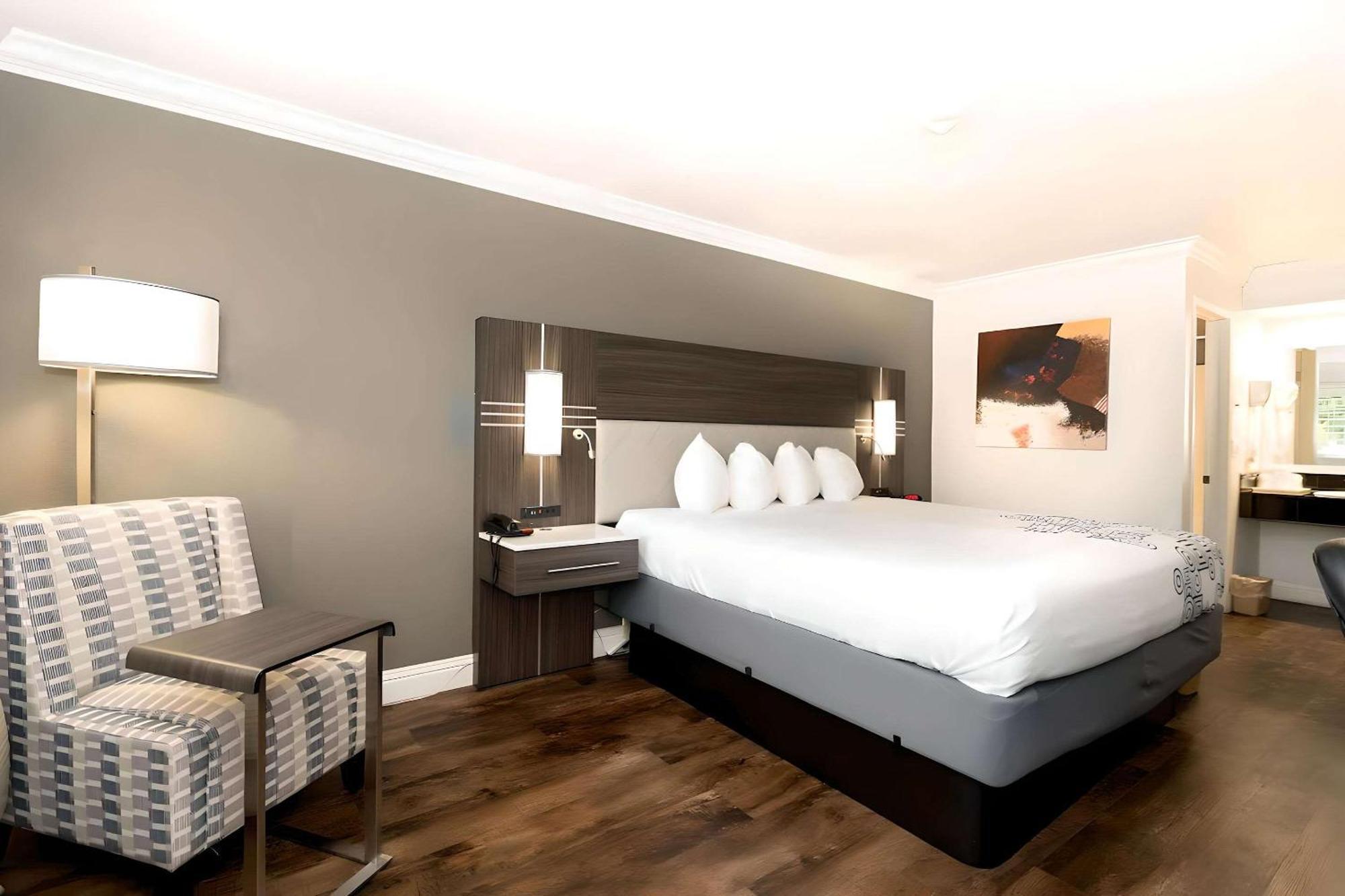 Rodeway Inn San Jose Hwy-101 Tully Rd Exit 외부 사진