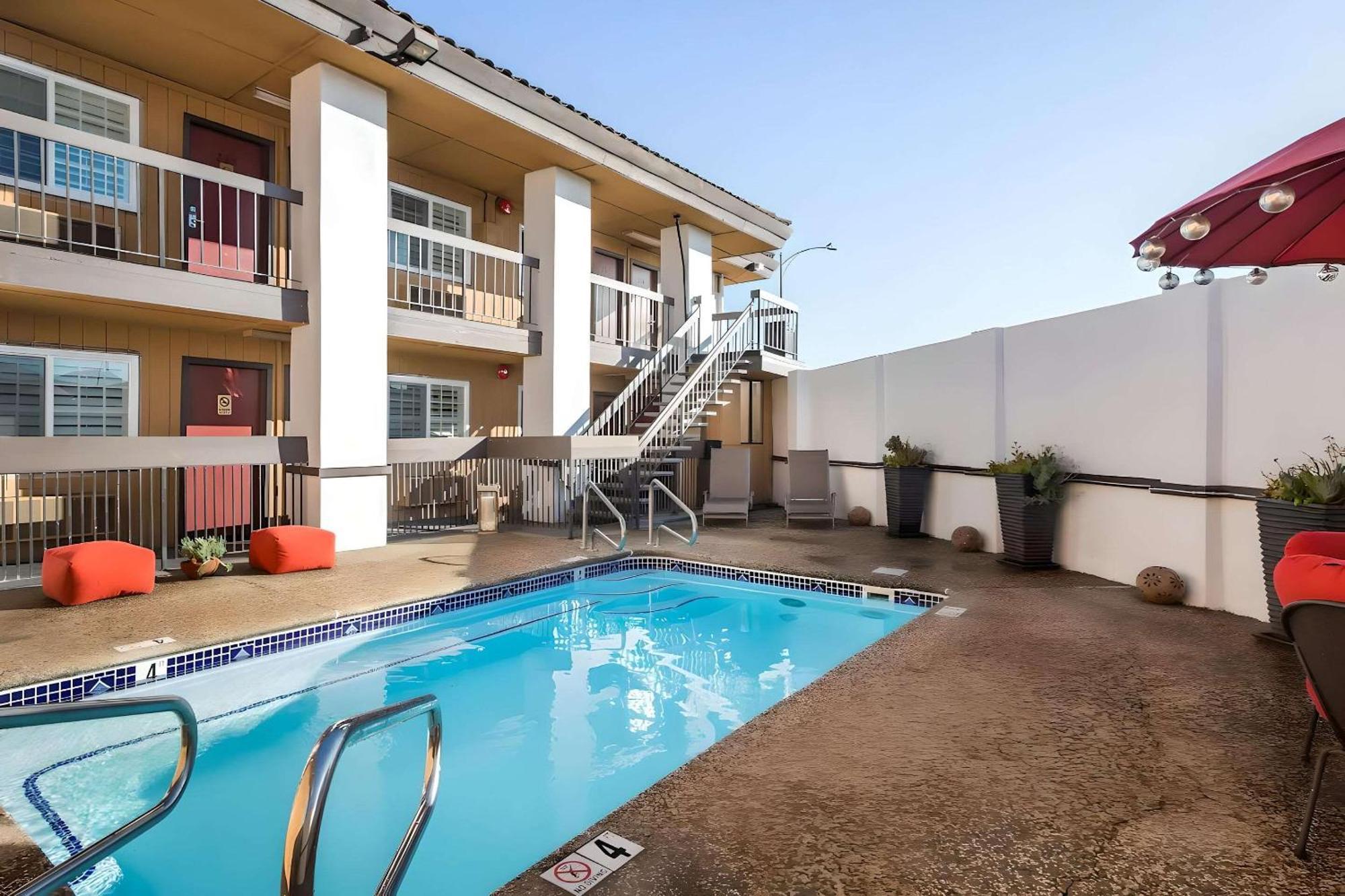 Rodeway Inn San Jose Hwy-101 Tully Rd Exit 외부 사진